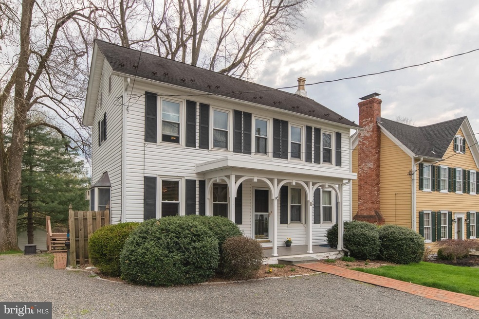 8 Broad St, Stockton, NJ 08559 - photo 1