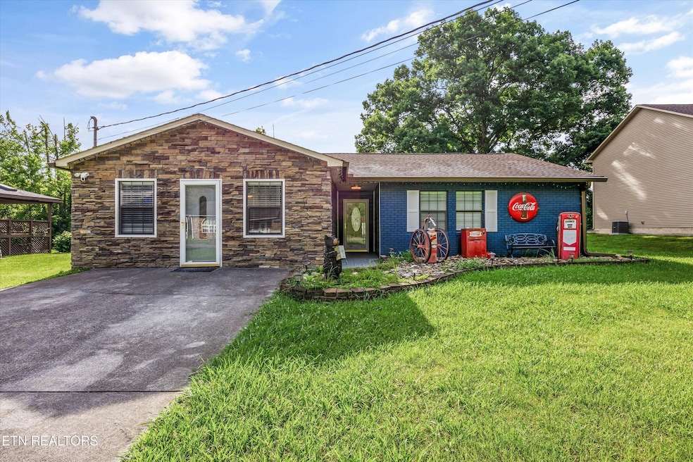 2837 Willa View Drive