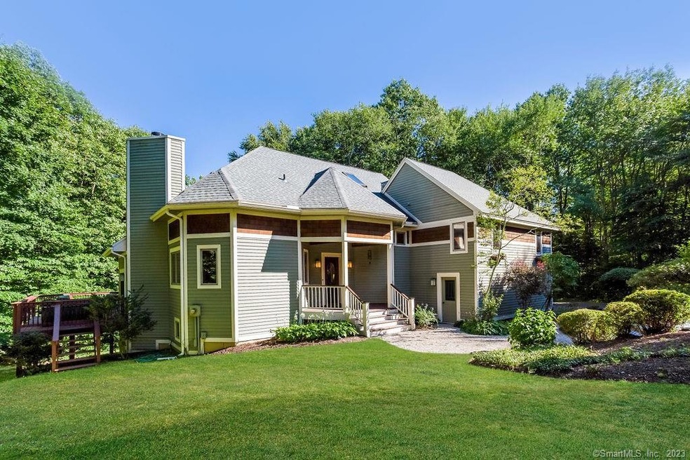 124 Westledge Rd, West Simsbury, CT 06092 - photo 1