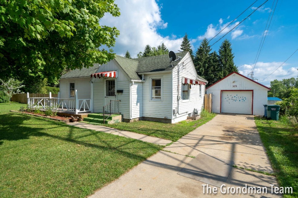 325 w sycamore, wayland, MI 49348-1