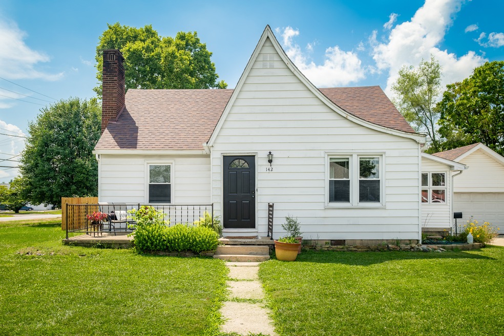 142 S Cherry St, Columbus, IN 47201 - photo 1