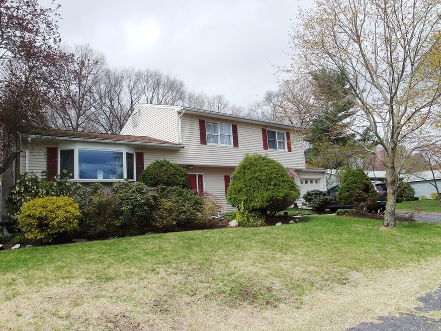 14 Westfield Dr, Holliston, MA 01746 - photo 1