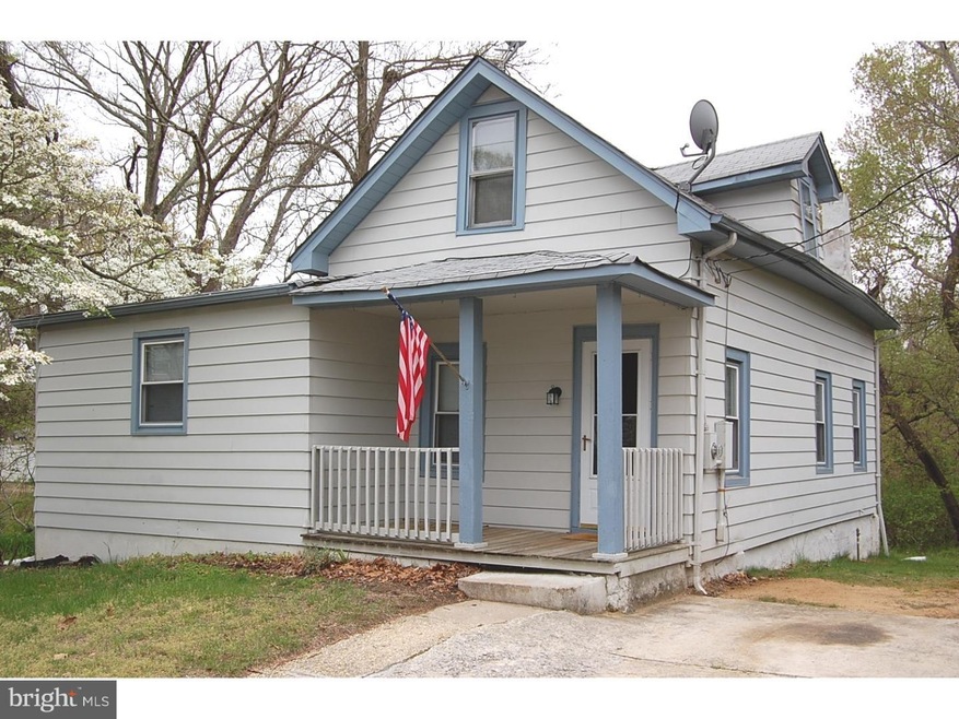 423 1st Ave, Woodbury, NJ 08096 - photo 1