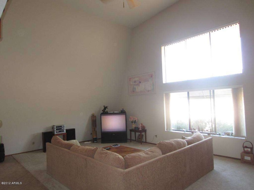 5889 E 20th Ave 001