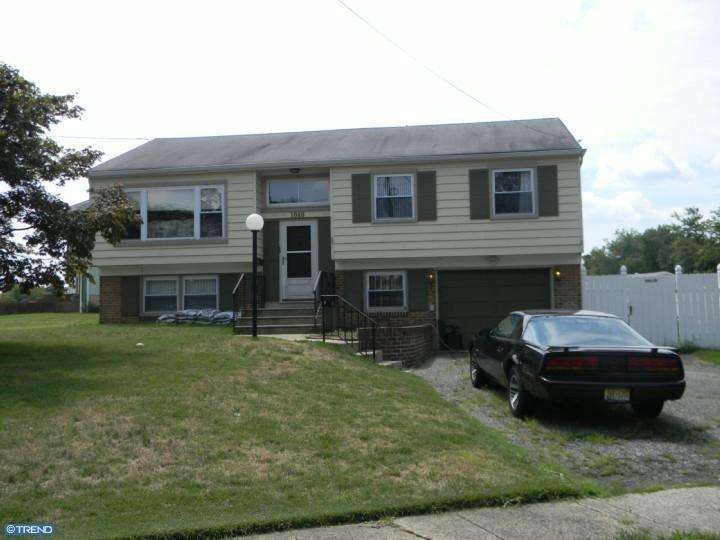 1048 Coronet Ln, Somerdale, NJ 08083 - photo 1