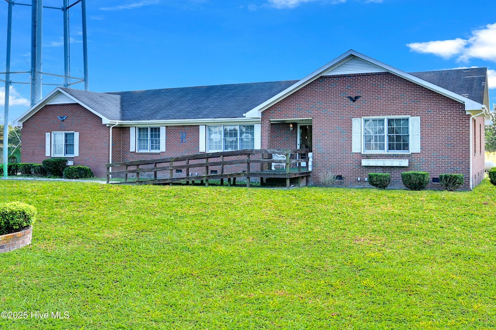 1960 Edwards Fork Rd, Scotland Neck, NC 27874 - photo 1