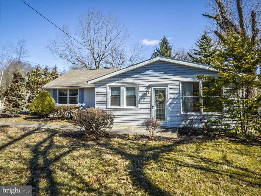 35 Wilkshire Rd, Doylestown, PA 18901 - photo 1