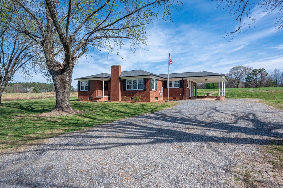 5392 N Carolina 27, Vale, NC 28168 - photo 1