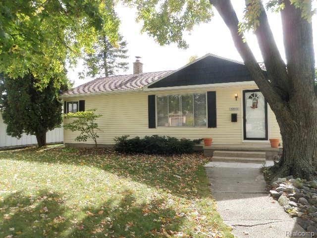 3511 Pickwick Place, Lansing, MI 48917 - photo 1