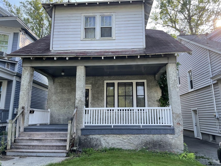 30 Cuyler Ave, Albany, NY 12209 - photo 1