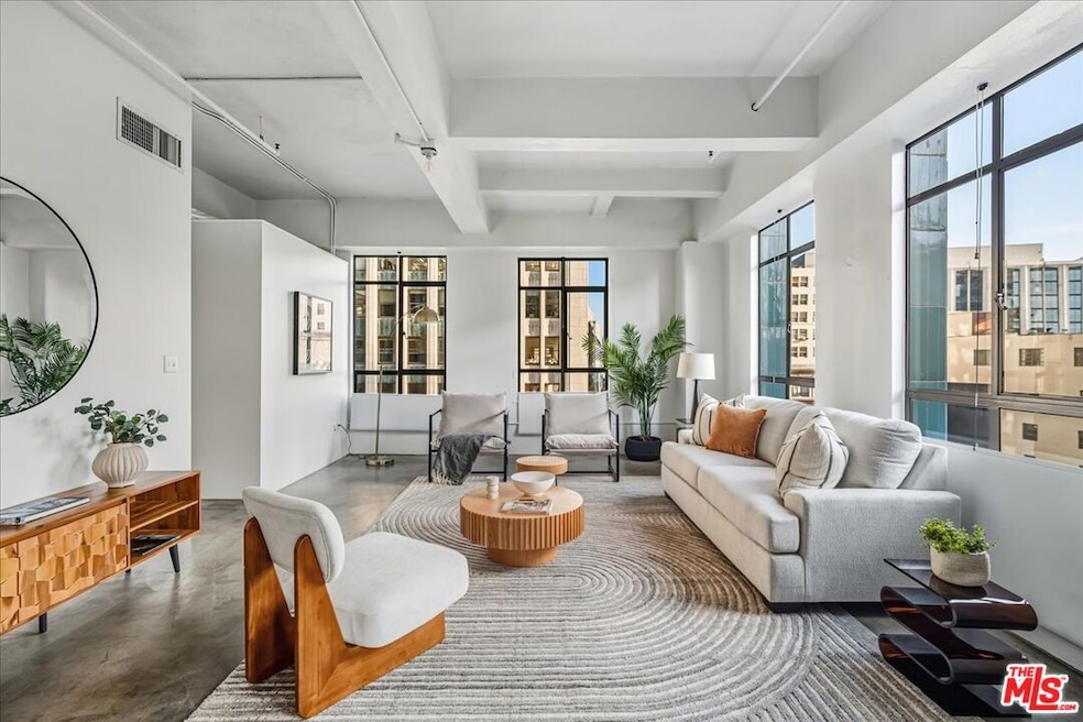 For Sale $1,050,000 • Co-Listing Agent