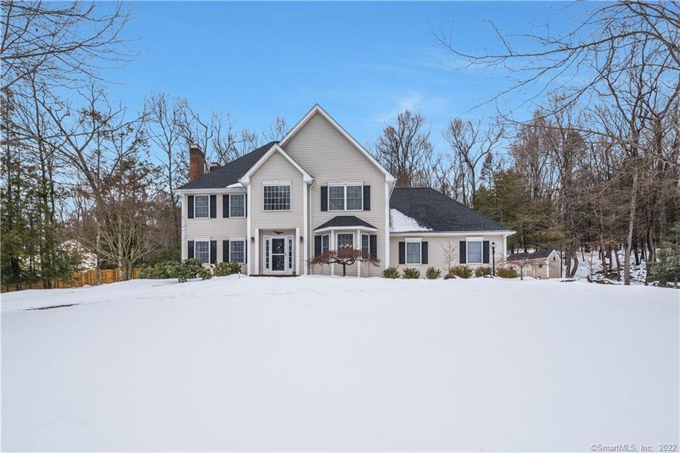 127 Hemlock Ridge Rd, Southbury, CT 06488 - photo 1