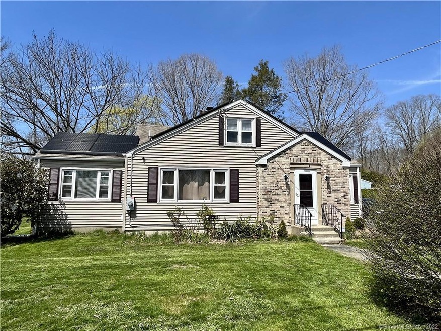 24 Gallup St, Plainfield, CT 06374 - photo 1