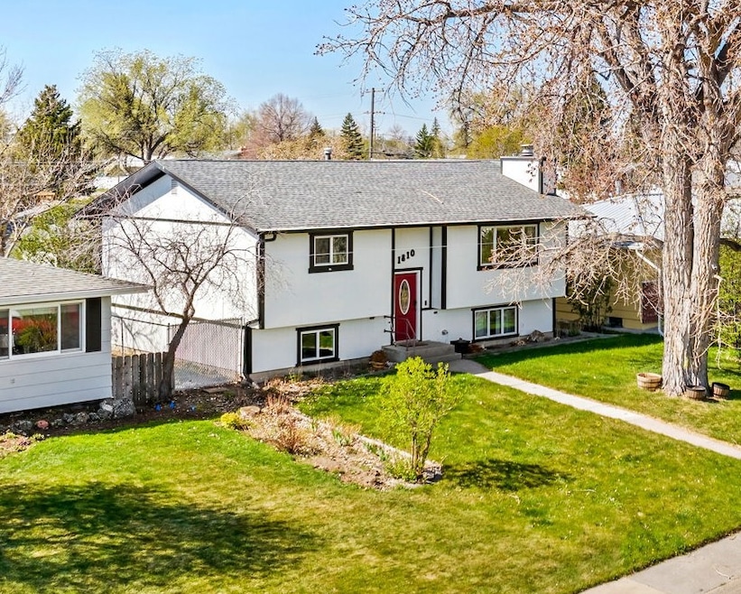 For Sale $389,000 • Co-Listing Agent
