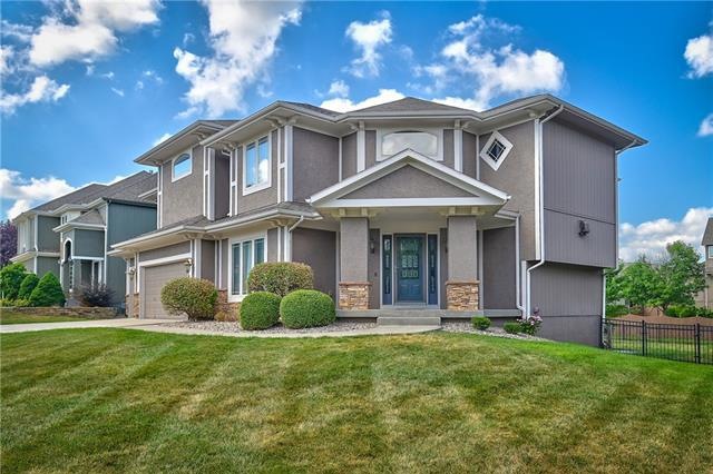 9618 Appleridge Ln, Lenexa, KS 66227 - photo 1