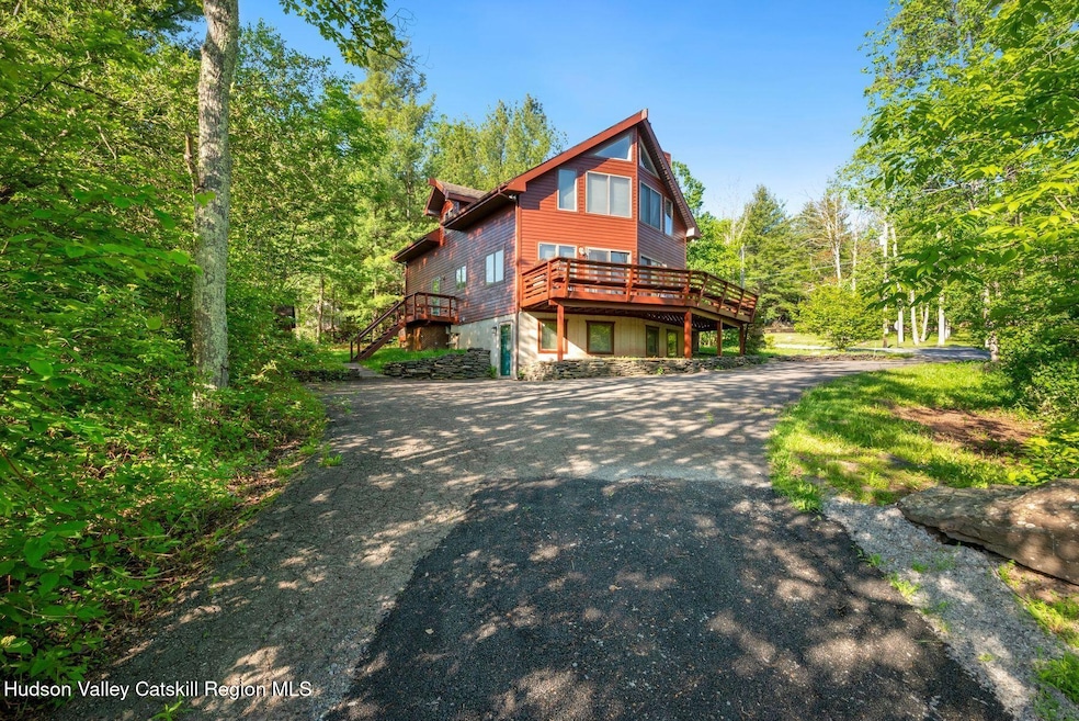 For Sale $715,000 • Co-Listing Agent