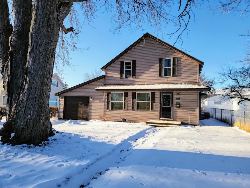 146 S Argyle Ave, Phillips, WI 54555 - photo 1