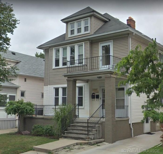 1308 Beaconsfield Ave, Grosse Pointe Park, MI 48230 - photo 1