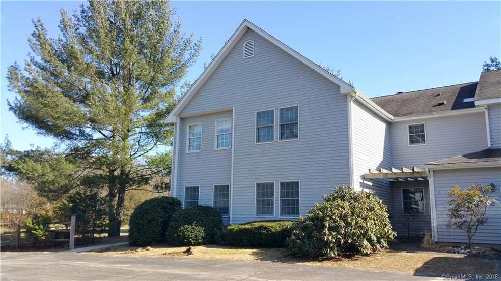 8 Fairways Cir unit 8, Woodstock, CT 06281 - photo 1