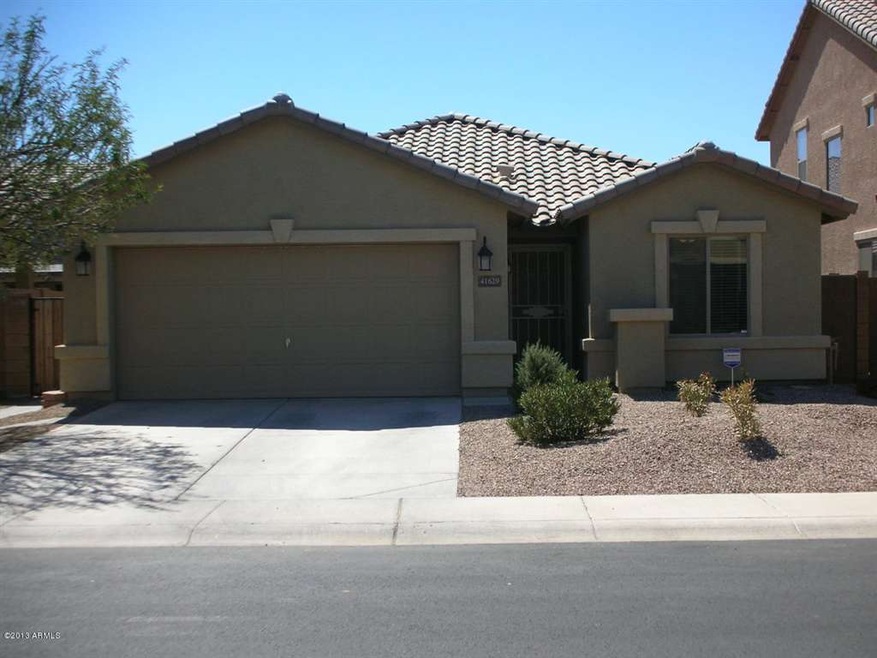 41629  N Avella Drive - North/South