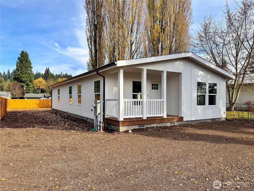 3060 Pennsylvania St, Longview, WA 98632 - photo 1