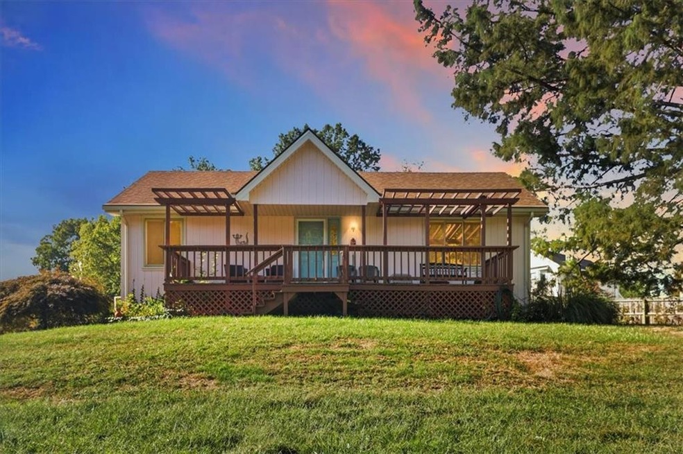 Under Contract $250,000