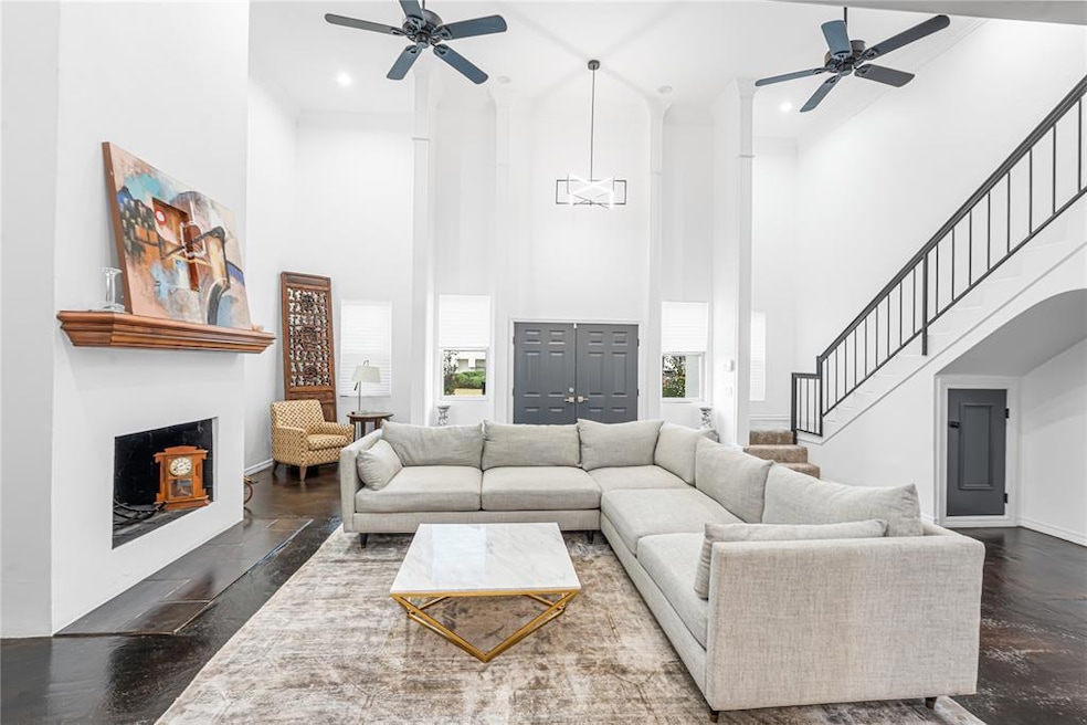 2913 Acropolis St unit 2913, Oklahoma City, OK 73120 - photo 1