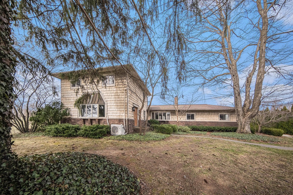 410 W Main St, Addison, MI 49220 - photo 1