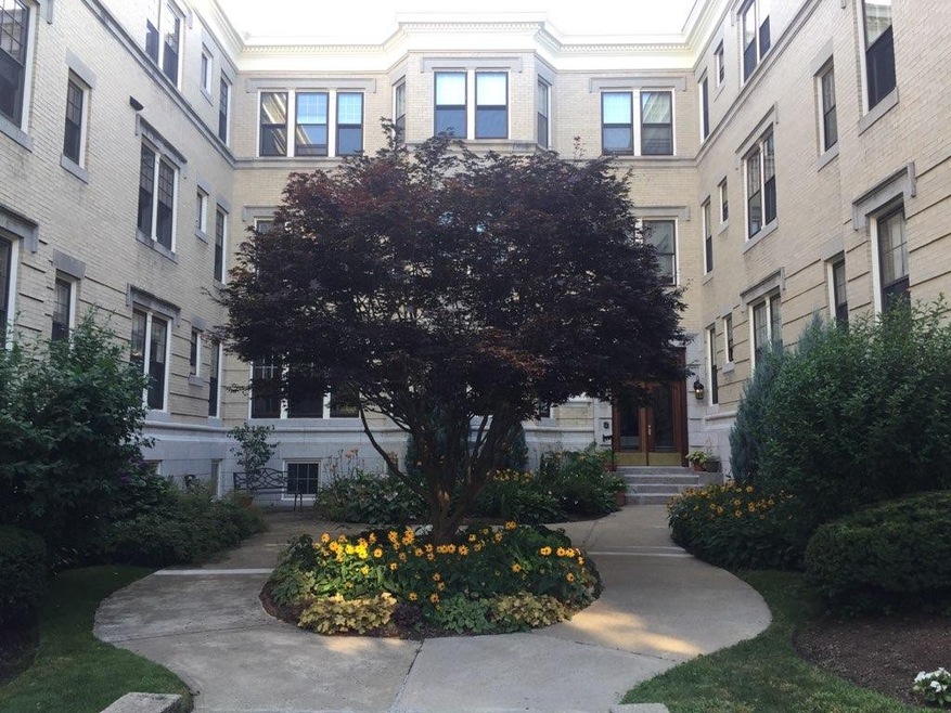 38 Kilsyth Rd unit 2, Brookline, MA 02445 - photo 1