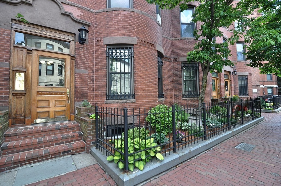 9 Albemarle St unit 2, Boston, MA 02115 - photo 1