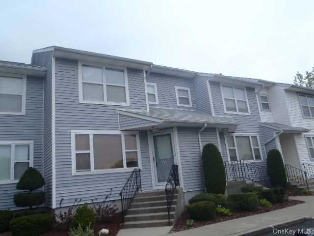 17 Trafalgar Ct unit 313, Nanuet, NY 10954 - photo 1