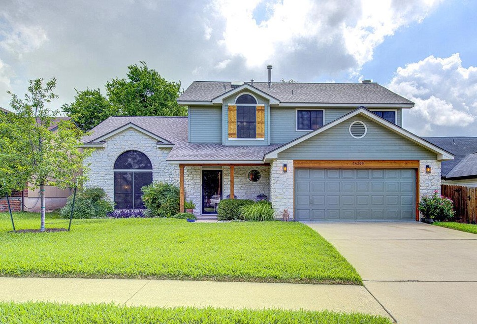 Sold • Co-Listing Agent