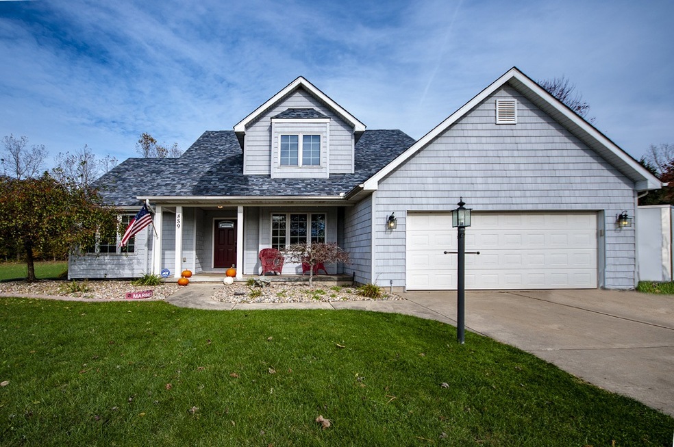 859 E Remington Square, La Porte, IN 46350 - photo 1