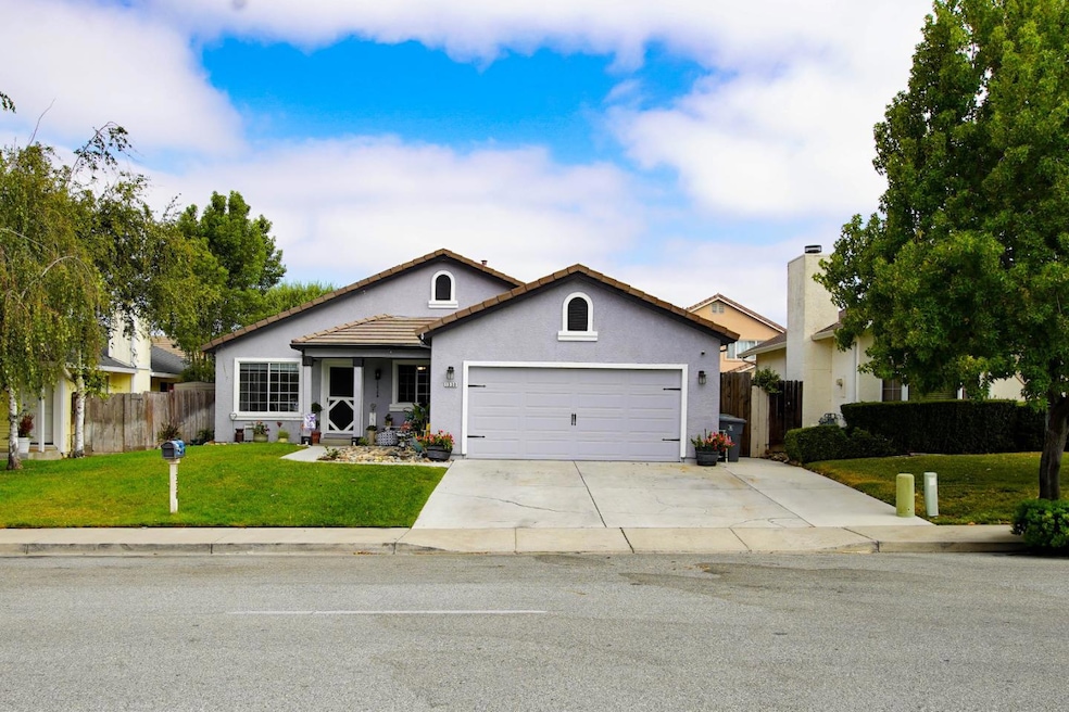Sold $689,000 • Co-Listing Agent