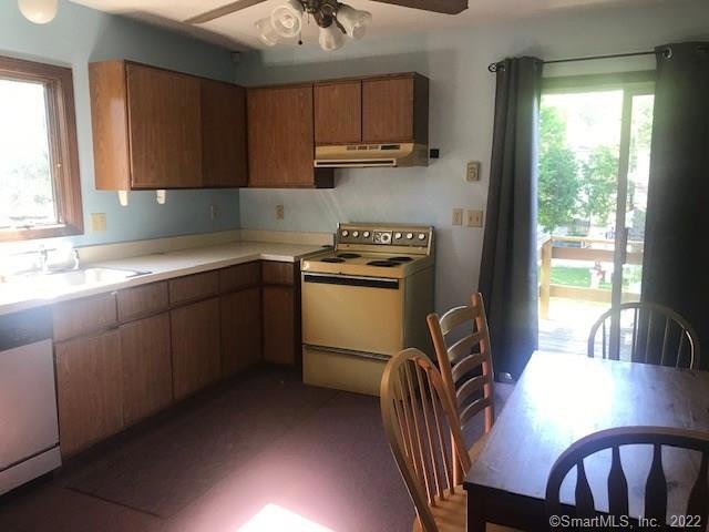 483 Chestnut Hill Ave, Waterbury, CT 06704 - photo 1