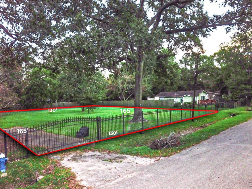 9226 Lanewood Dr, Houston, TX 77016 - photo 1