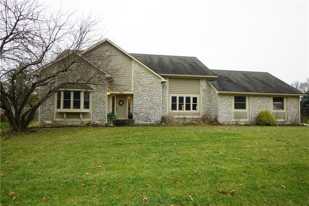 1813 Red Oak Dr, Franklin, IN 46131 - photo 1