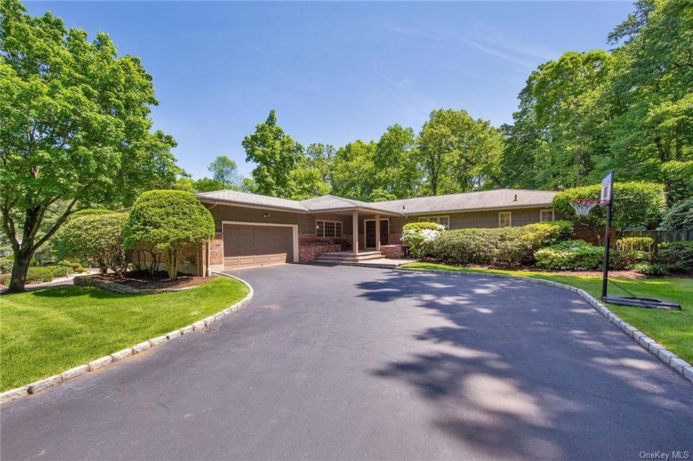 4 Lisa Ct, New City, NY 10956 - photo 1