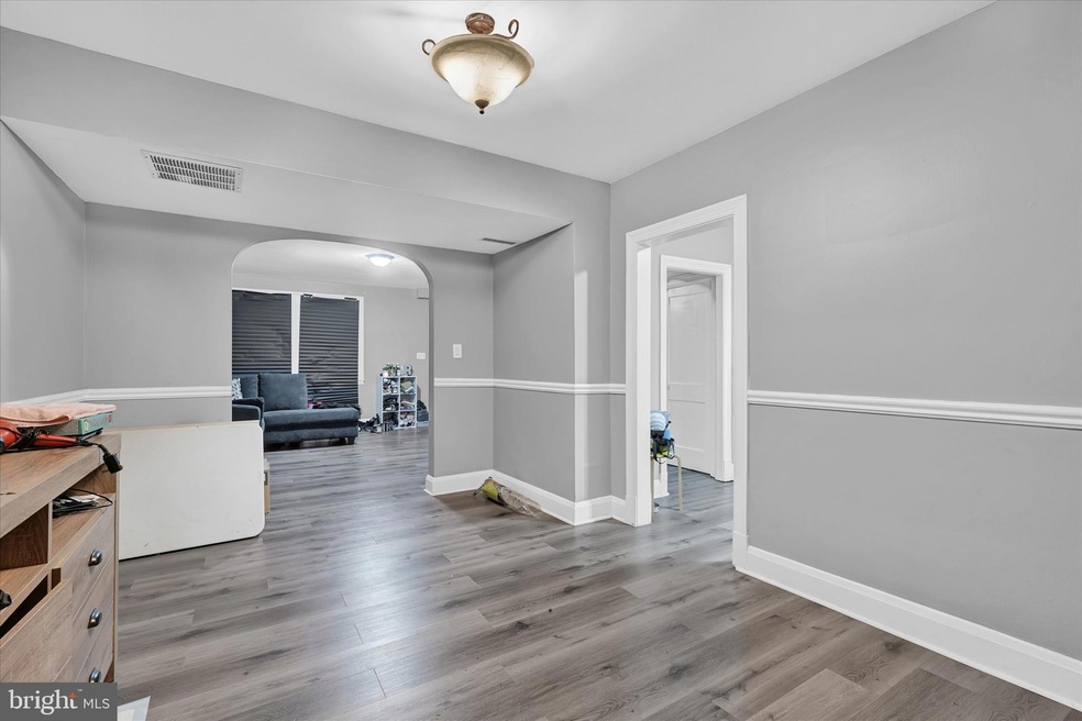 28 S Bernice Ave, Baltimore, MD 21229 - photo 1