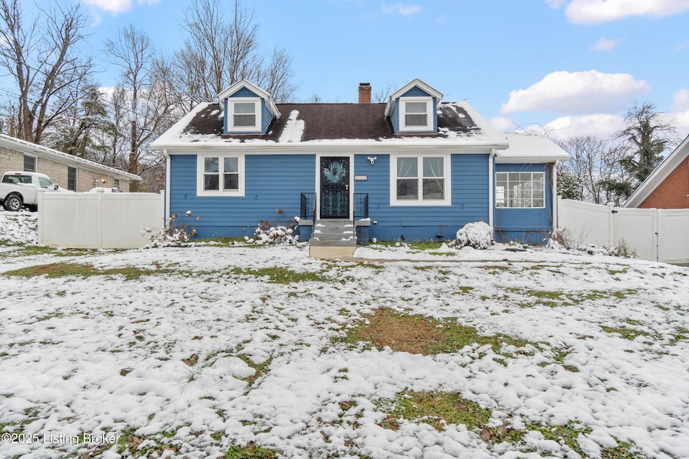 2110 Palatka Rd, Louisville, KY 40214 - photo 1