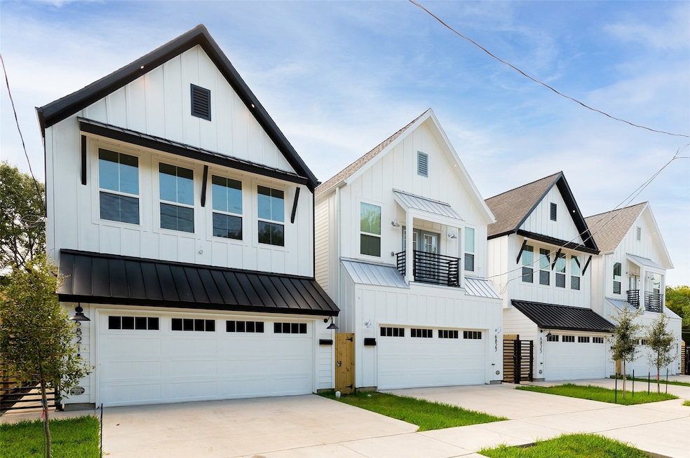 6832 Liverpool St, Houston, TX 77021 - photo 1
