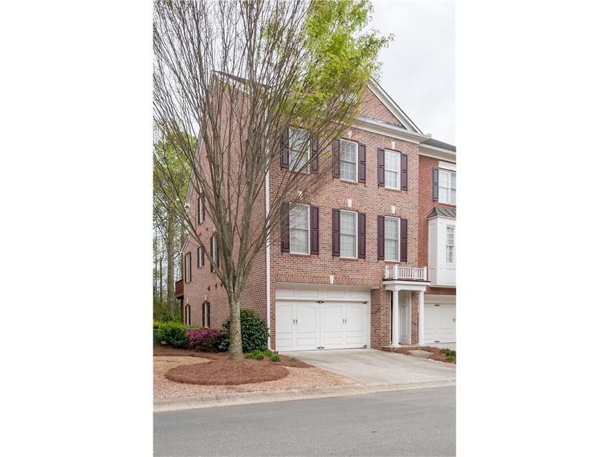 4301 Village Green Dr, Roswell, GA 30075 - photo 1