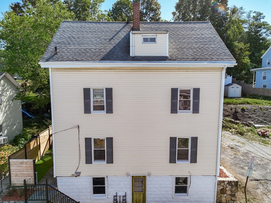 13 Center St, Woburn, MA 01801 - photo 1