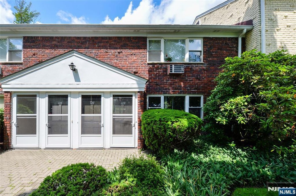 128 Regency Park, Ramsey, NJ 07446 - photo 1