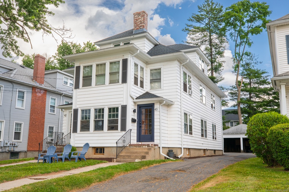 40 Bretton Rd, West Hartford, CT 06119 - photo 1