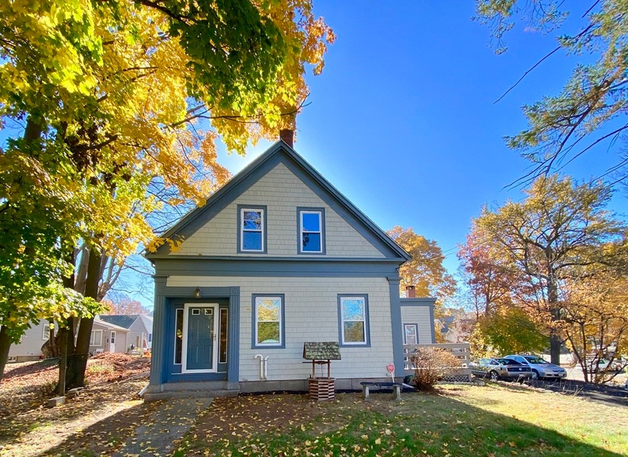 337 Commercial St unit 1, Weymouth, MA 02188 - photo 1