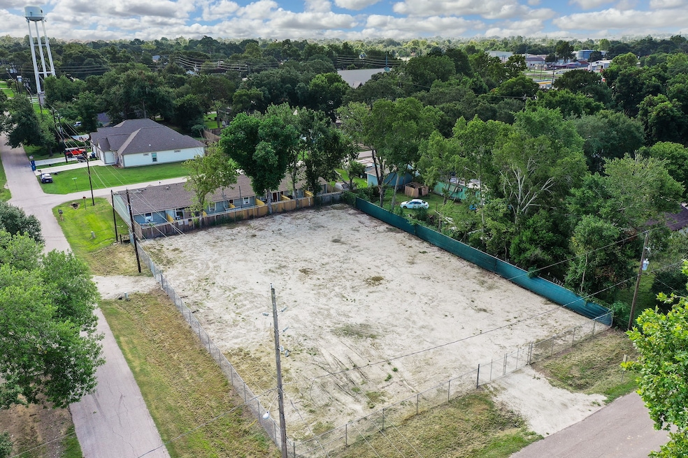 2711 Bois d Arcade, Waller, TX 77484 - photo 1