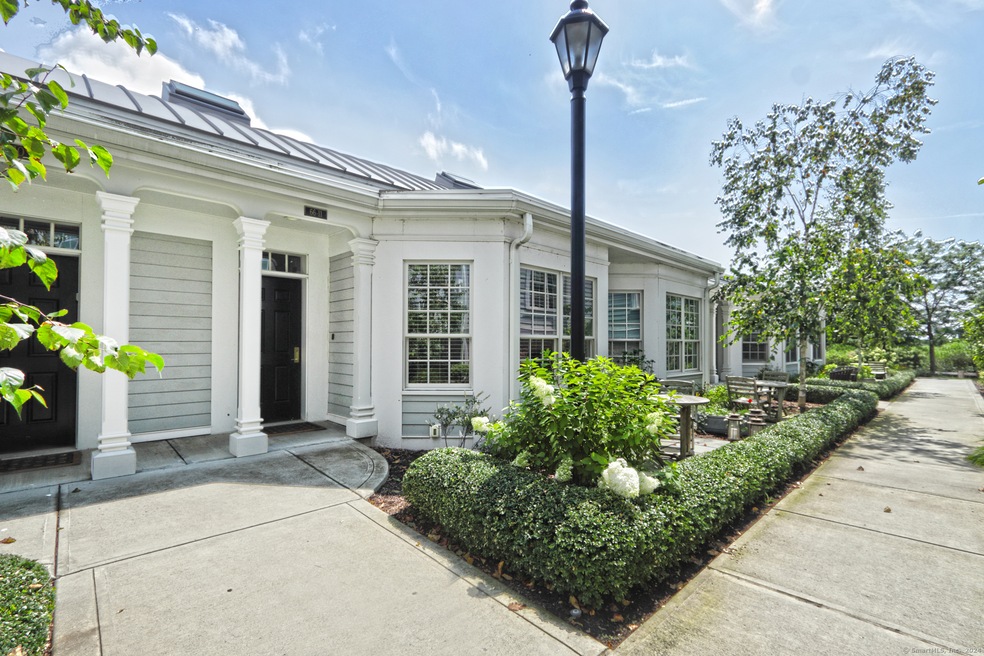 Sold $800,000 • Co-Listing Agent