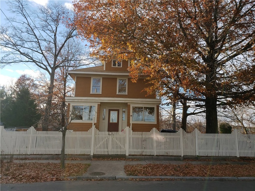 35 Alger Ave, Providence, RI 02907 - photo 1