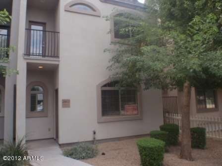 2863 E Pinchot Ave 1